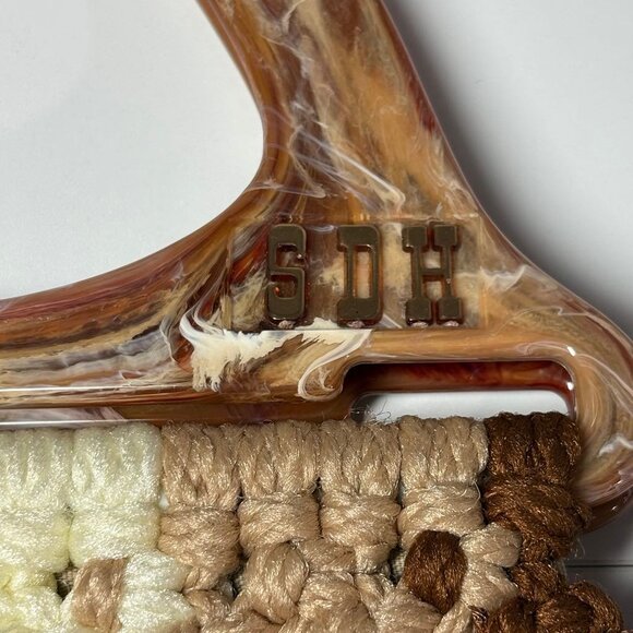 VINTAGE Purse Macrame Boho Style Lucite Handles - Picture 7 of 11